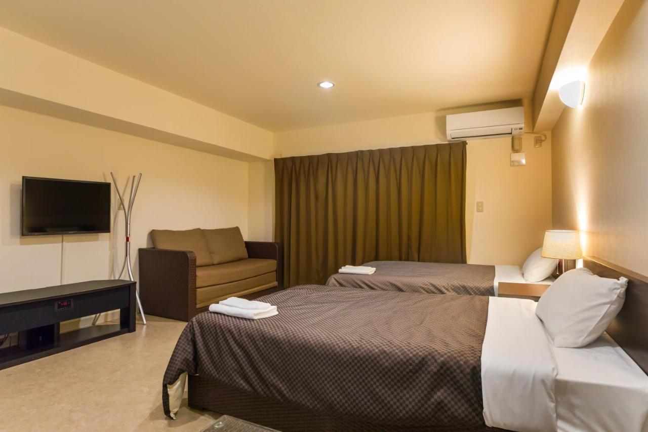 Condominium Hotel Monpa Chatan Exterior foto
